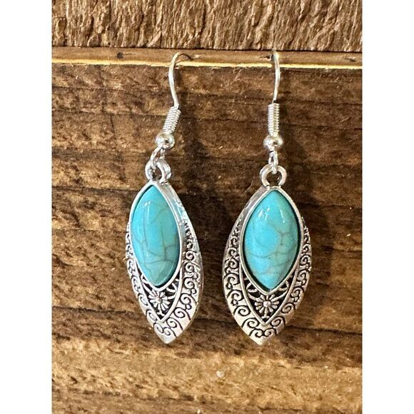 Boho Vintage Chic Southwestern Dangle Wire Earrings, Turquoise Stone, Gift Box - Picture 5 of 10